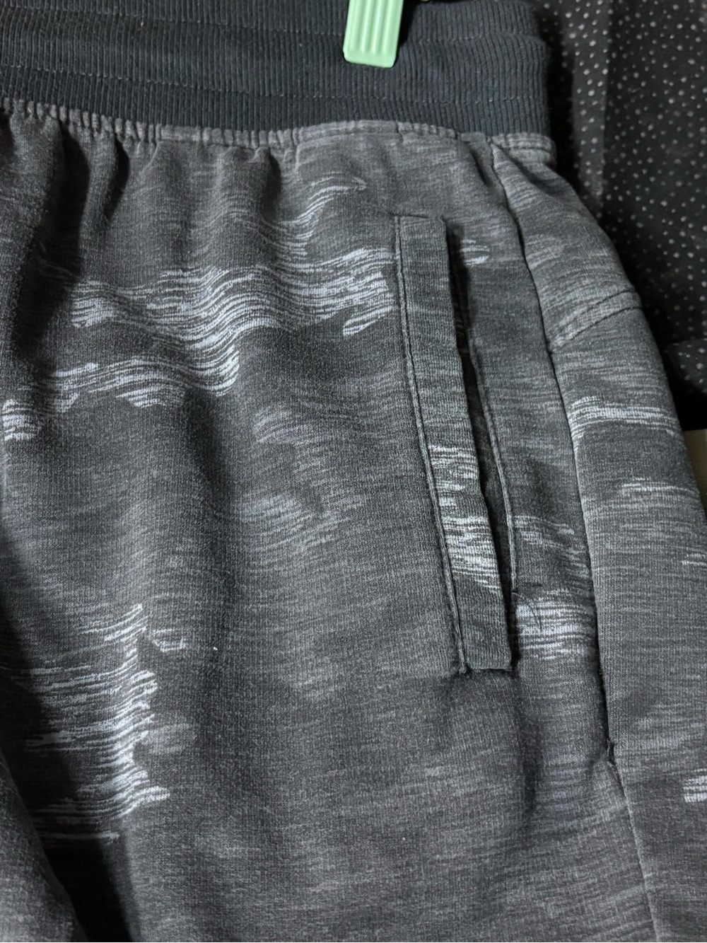 Athletic Works Dark Gray Camo Jogger Pants - Picture 3 of 8